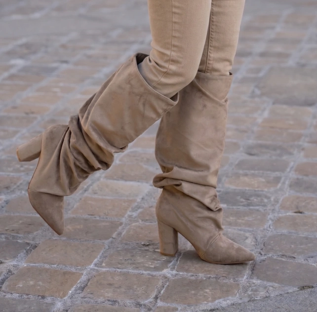 CHAUSSURE