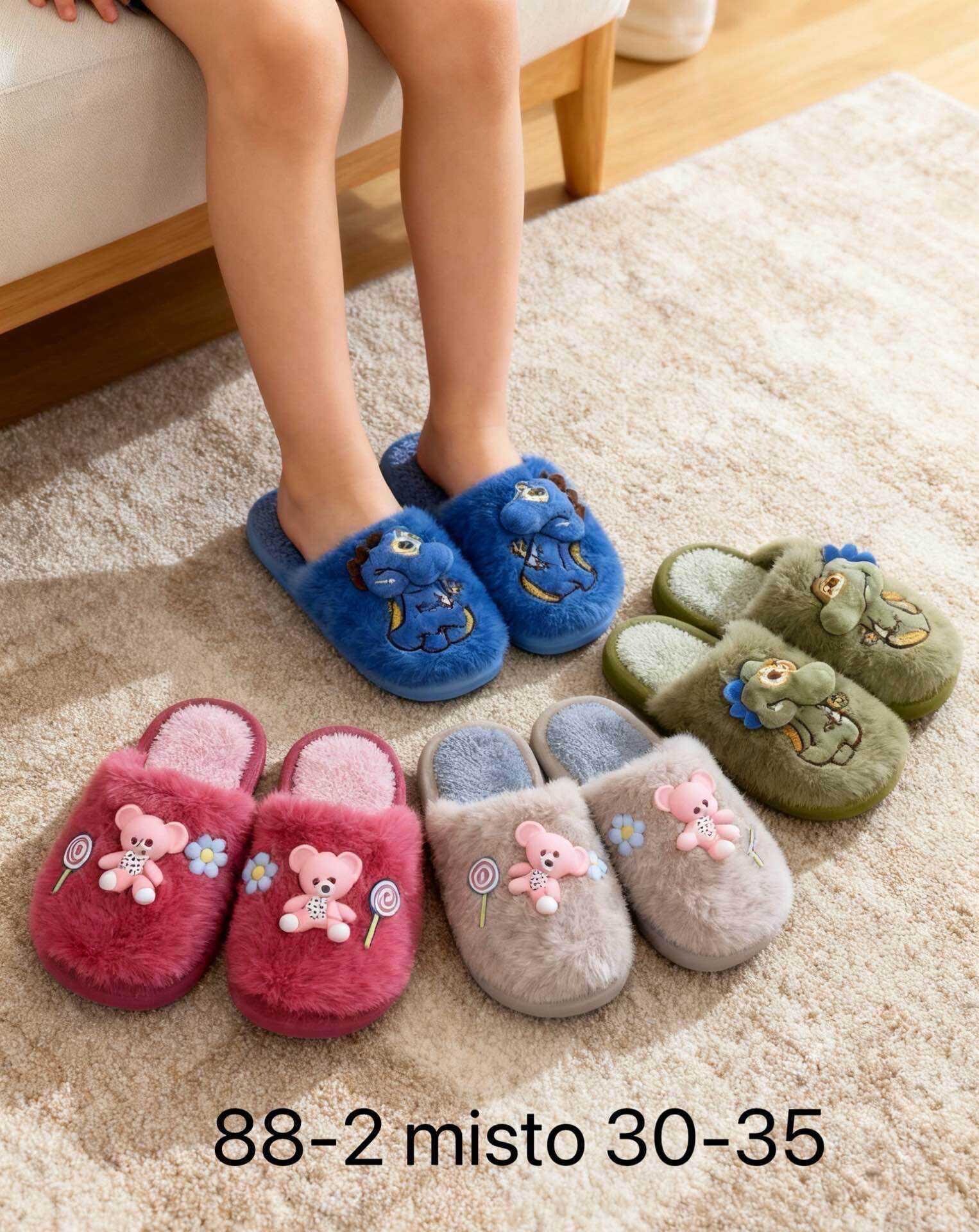 Wholesaler ALTAMODA SHOES - Unisex slippers for girls and boys – Model 88-2, sizes 30–35