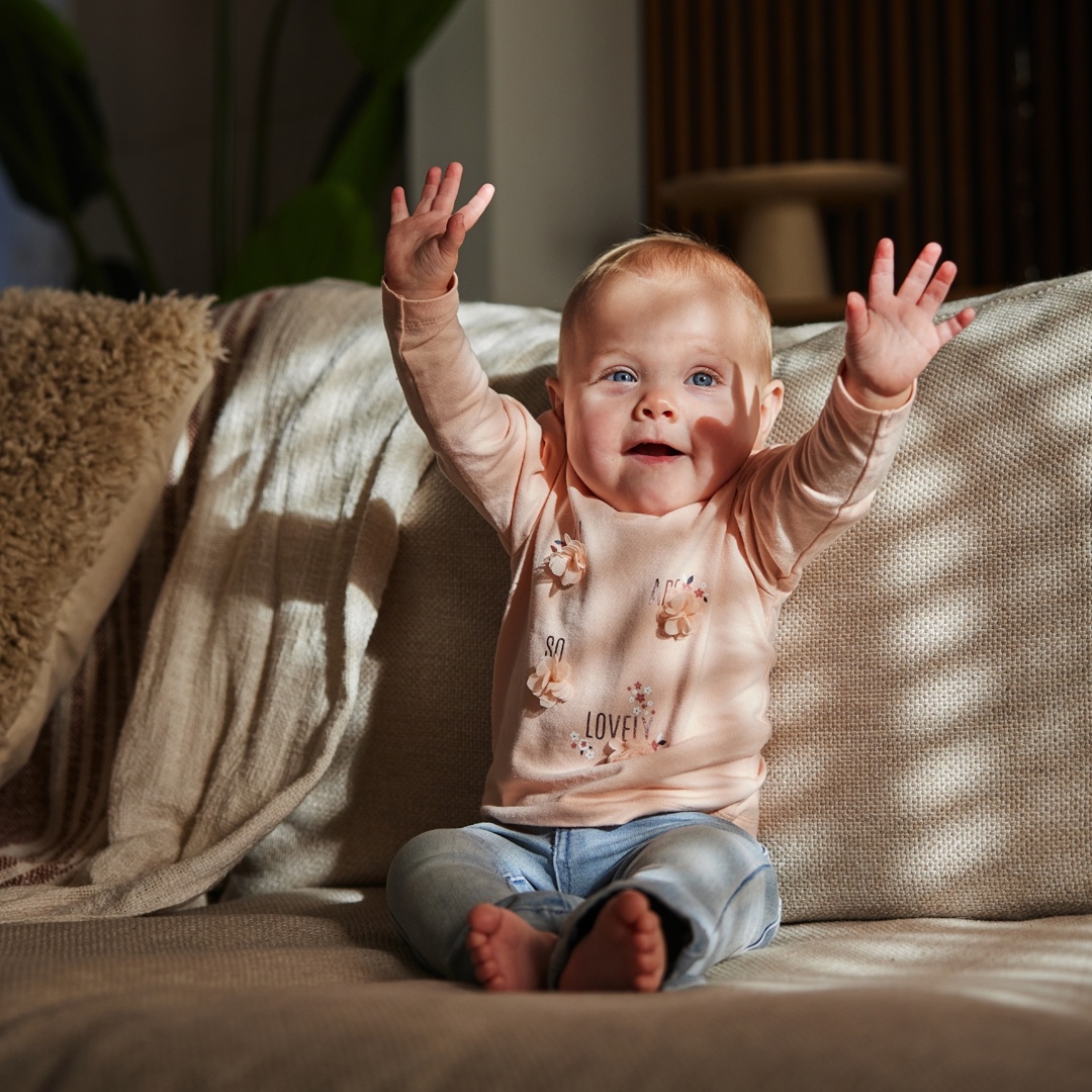 Grossista BLUE WHITE - Maglietta a maniche lunghe per bambina