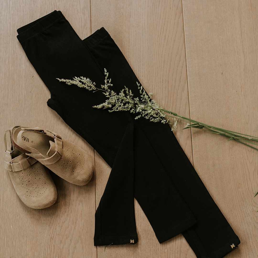 Wholesaler BLUE WHITE - Essential Black Leggings GIRL