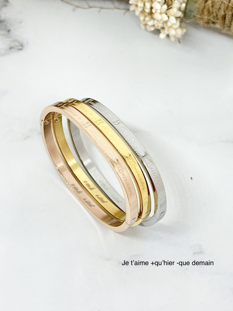Grossiste Ceramik - Bracelet Jonc enfant en Acier 316L avec Message  je t'aime+hier-que demain