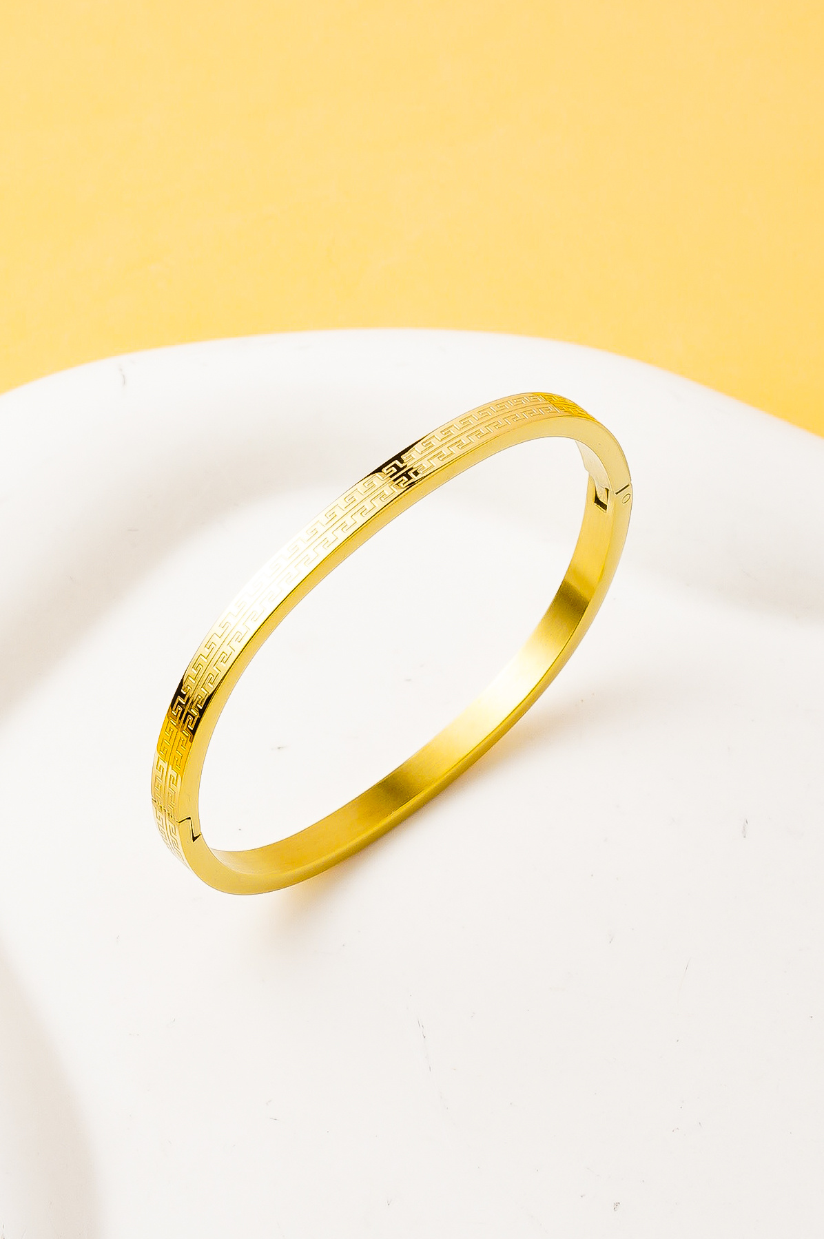 Grossiste Ceramik - Bracelet Jonc Enfant Doré 4MM Ouvrable – Acier Inoxydable Élégant - Diamètre intérieur : 40 × 50 mm