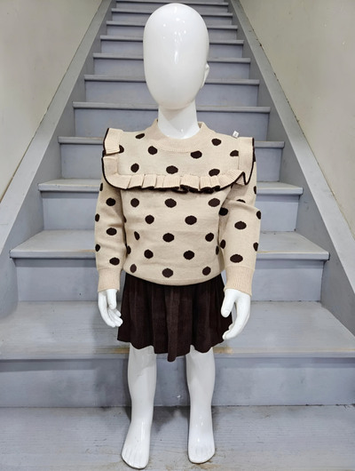 Grossista Chicaprie - Completo Bambina con Top a Colletto con Volant e Pois e Gonna Corta in Tulle Plissettata Grossista Chicaprie - Completo Bambina con Top a Colletto con Volant e Pois e Gonna Corta in Tulle Plissettata