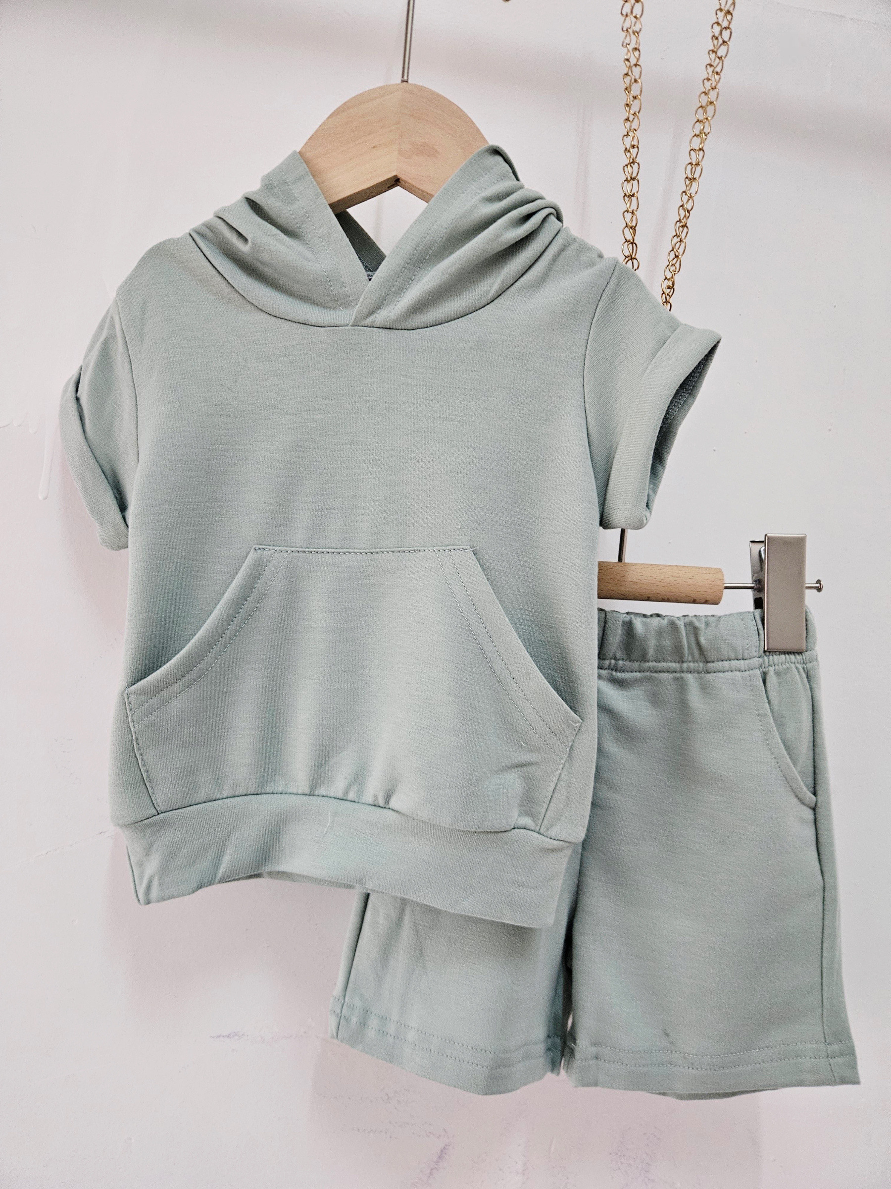 Mayorista Chicaprie - Conjunto de Sudadera Ligera con Capucha de Manga Corta y Pantalones Cortos Urbanos Deportivos para Bebé Niño