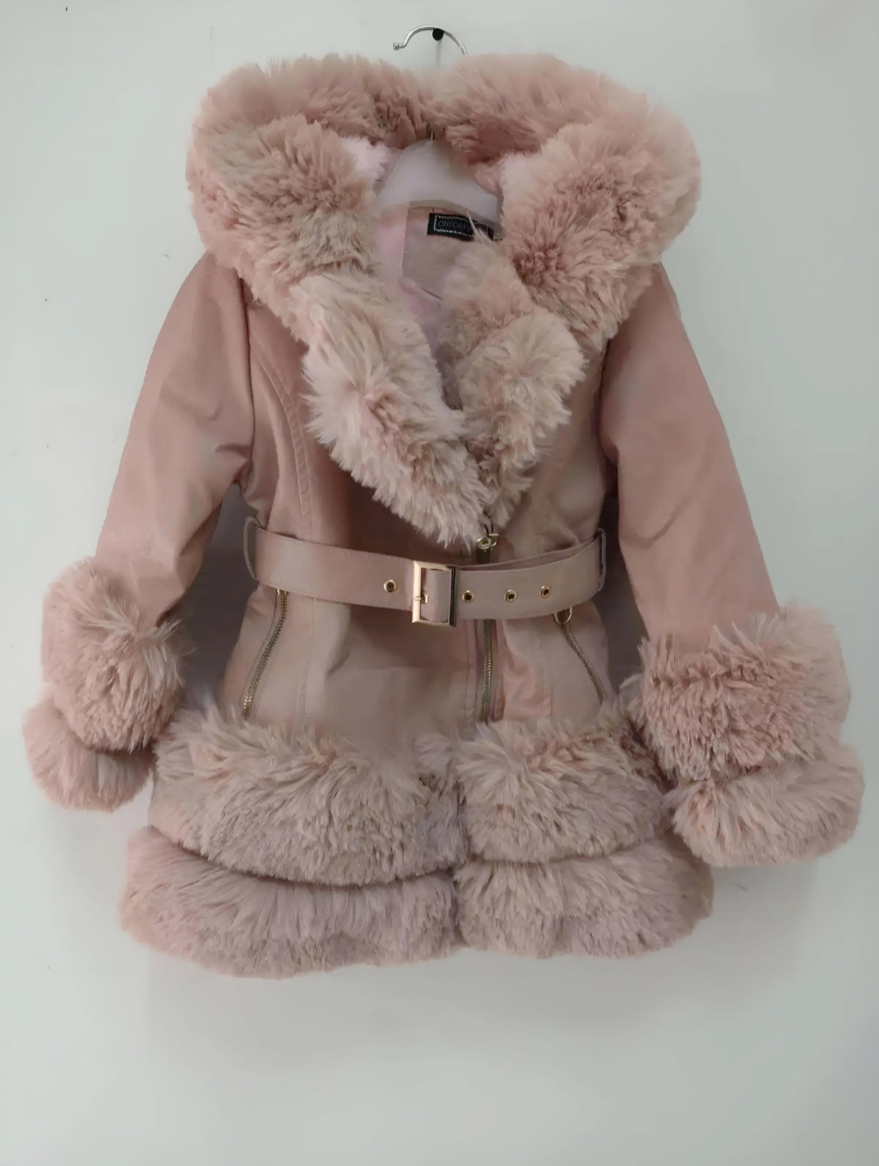 Grossiste Chicaprie - Manteau Simili Cuir Uni Avec Faux Fourrure Et Intérieur Moumoute Cocon, Ceinture Et Zip Urbain Fille