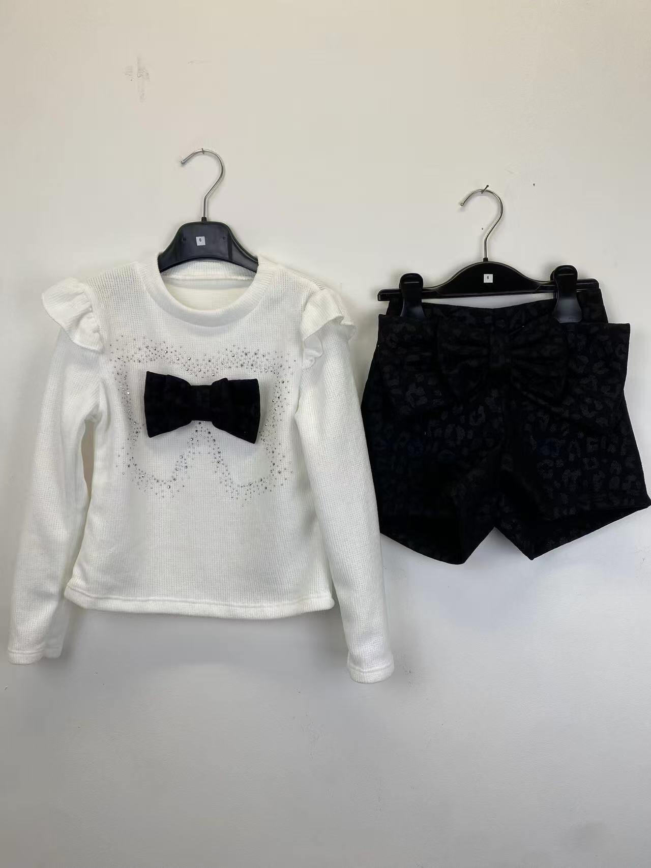 Wholesaler CHIC ROUGE - GIRLS' OUTFIT