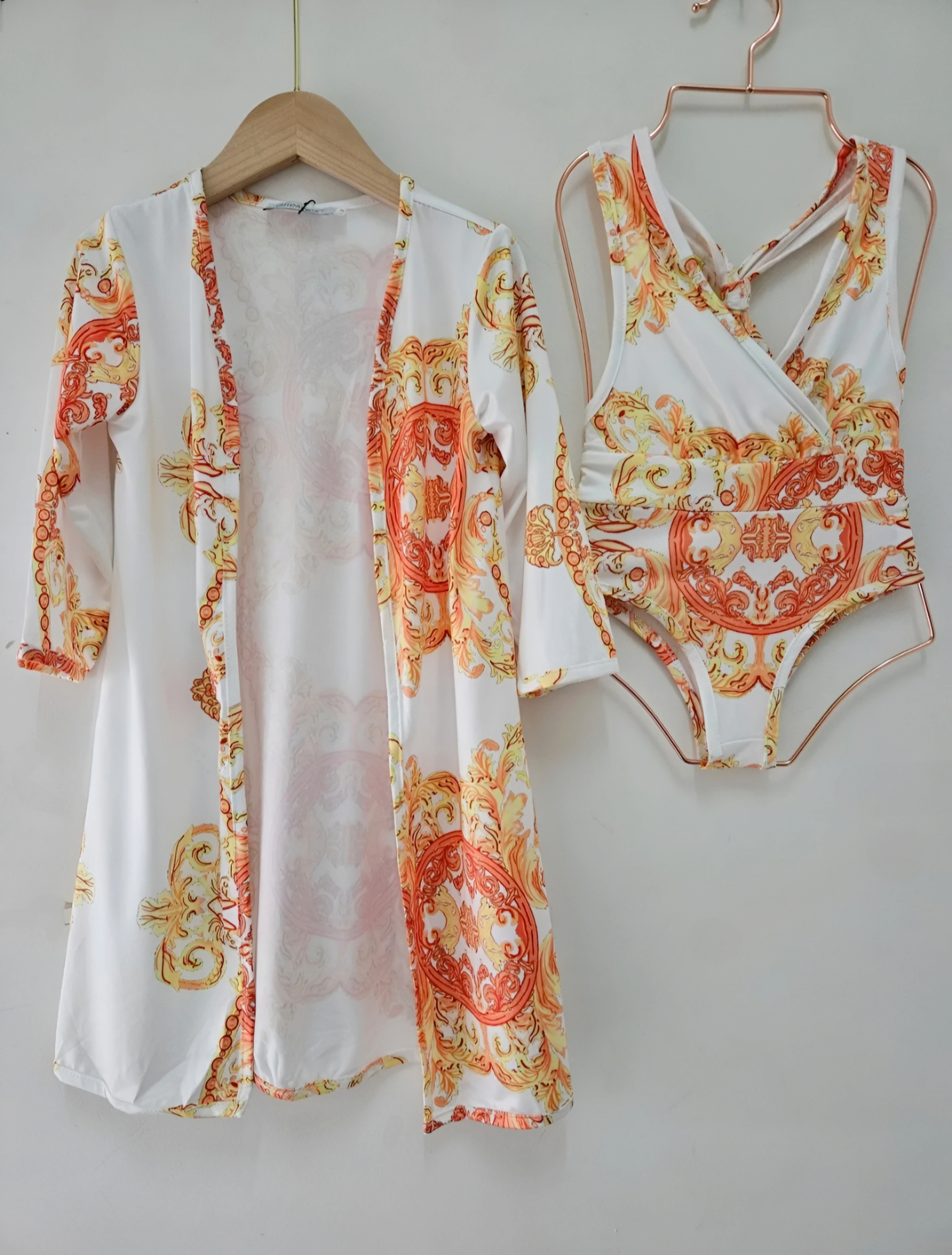 Grossiste Chicaprie - Ensemble Maillot De Bain 1 Pièce Avec Gilet Plage Et Motif Chic Fille