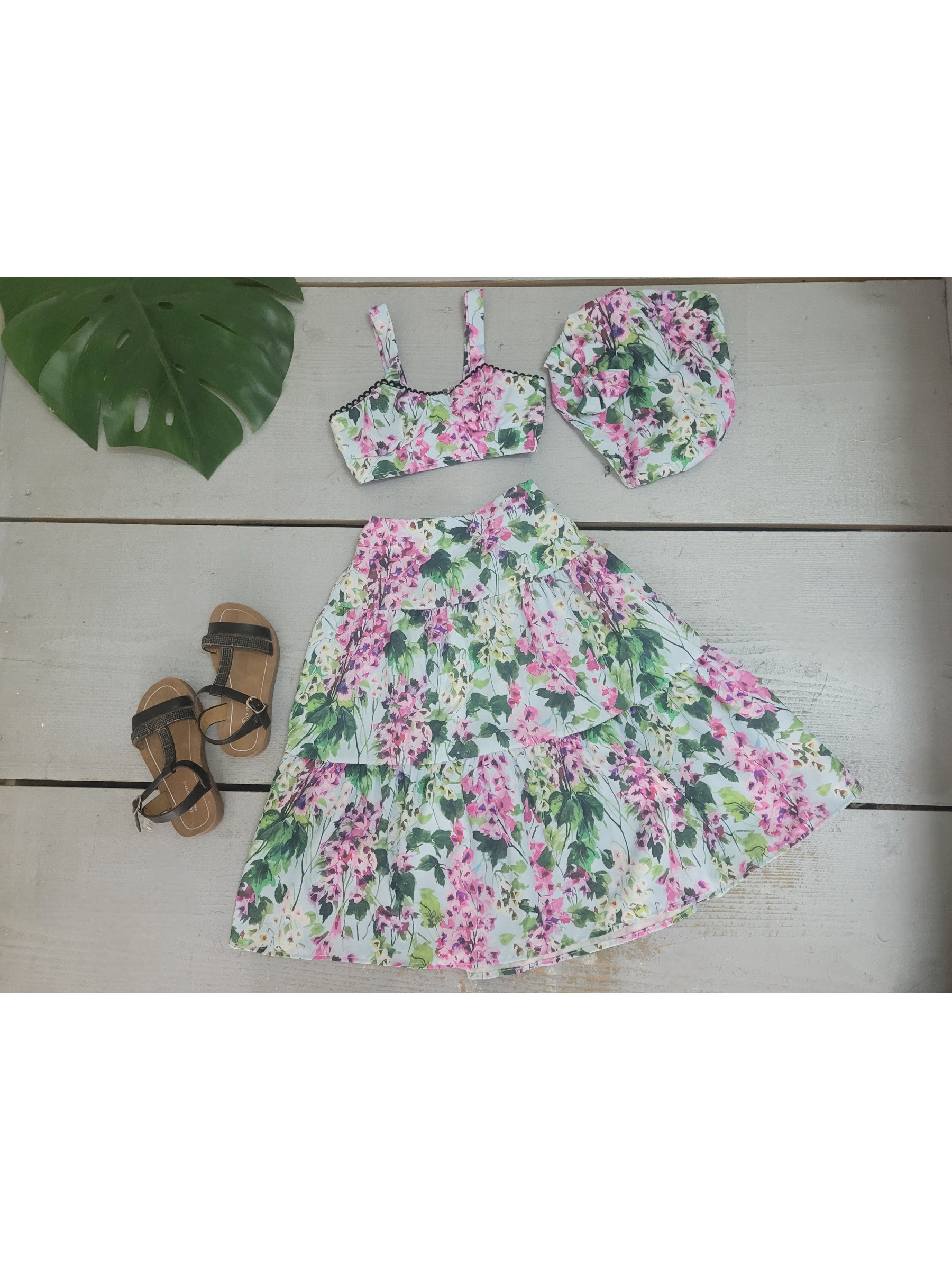Großhändler Chicaprie - Mädchen Set bestehend aus einem kurzen Oberteil, einem langen Blumenrock und einem Haarband