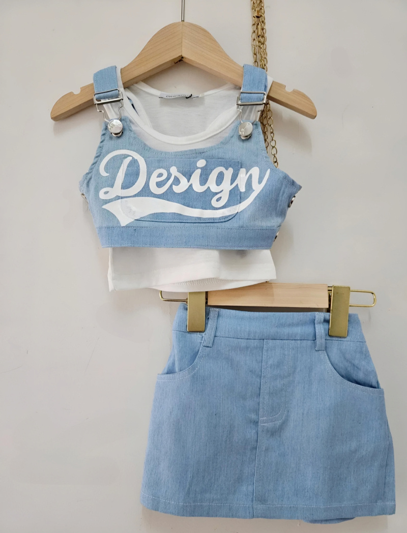 Großhändler Chicaprie - Mädchen-Outfit im Latzhosen-Stil mit Trägertop und kurzem Jeansrock "Design"
