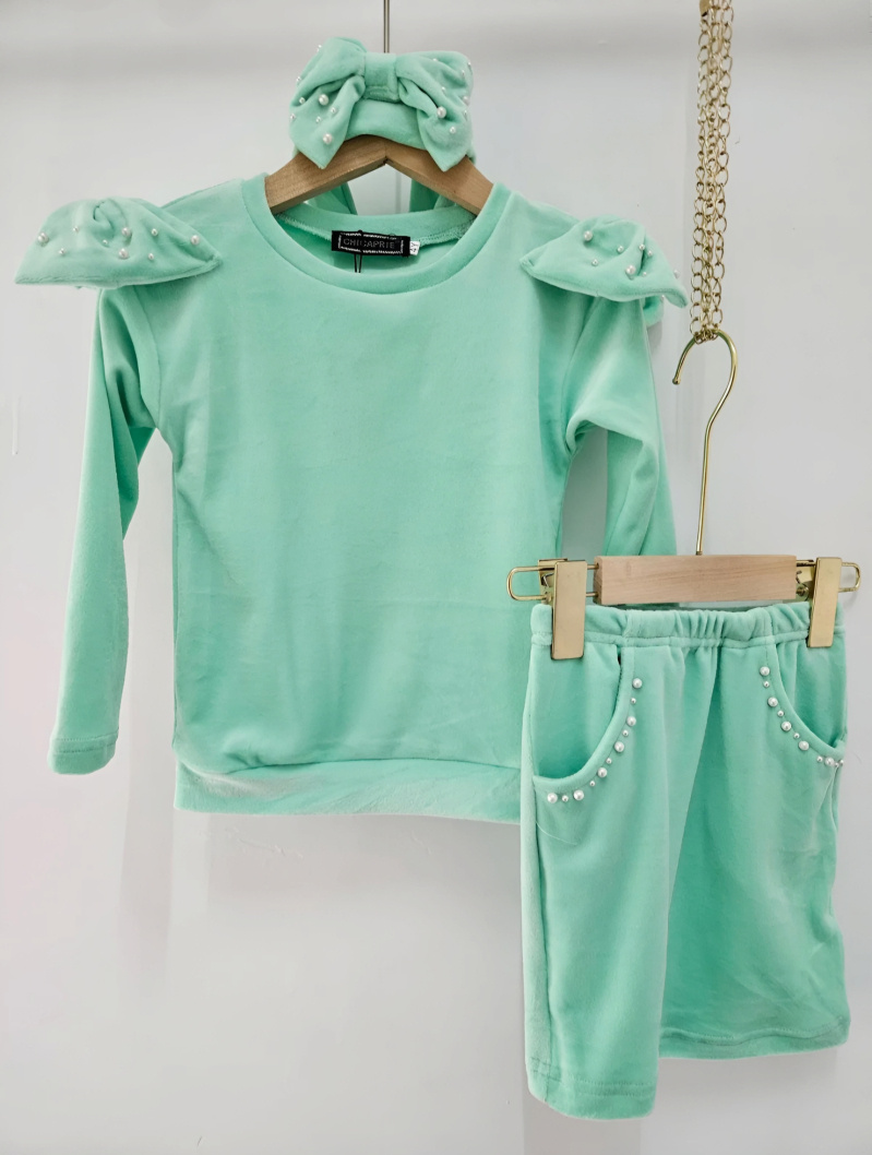 Grossiste Chicaprie - Ensemble Top Noeuds  Avec Jupe Uni Perlé Et Bandeau Velours Fille