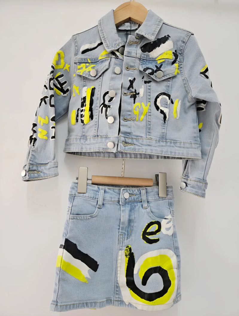 Wholesaler Chicaprie - Girl's Street Art Jeans Jacket And Short Skirt Set