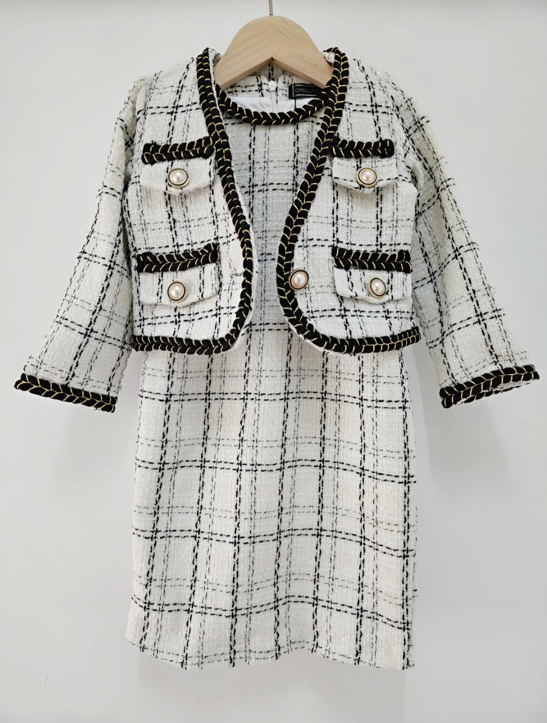 Grossiste Chicaprie - Ensemble Veste Boutons Perles Et Robe Tweed Chic A Carreaux Fille
