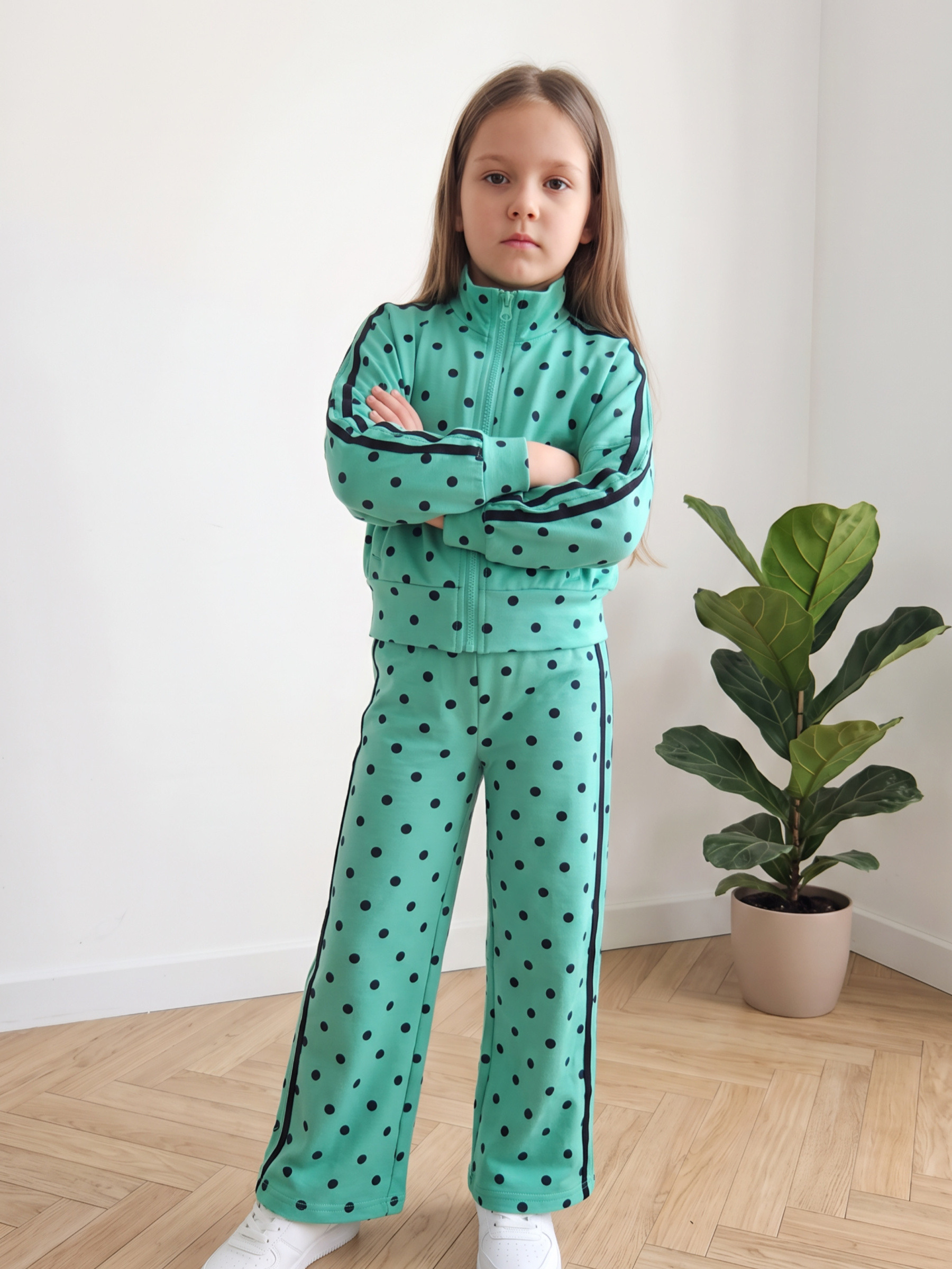 Mayorista Chicaprie - Conjunto de Chándal para Niña con Chaqueta con Cremallera y Pantalón Ancho de Lunares – Atuendo Deportivo Retro para Niños