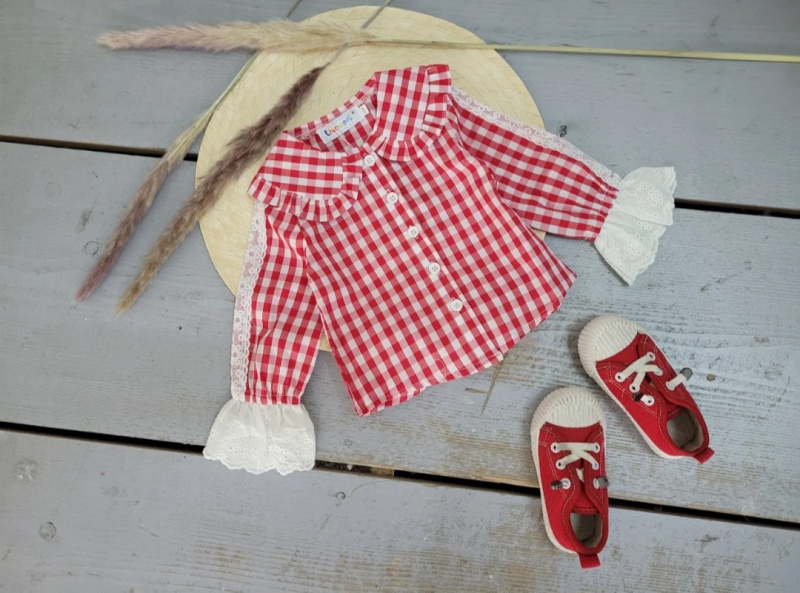 Großhändler Chicaprie - Baby-Mädchen Bluse mit Karomuster, Peter-Pan-Kragen und Flügelärmeln