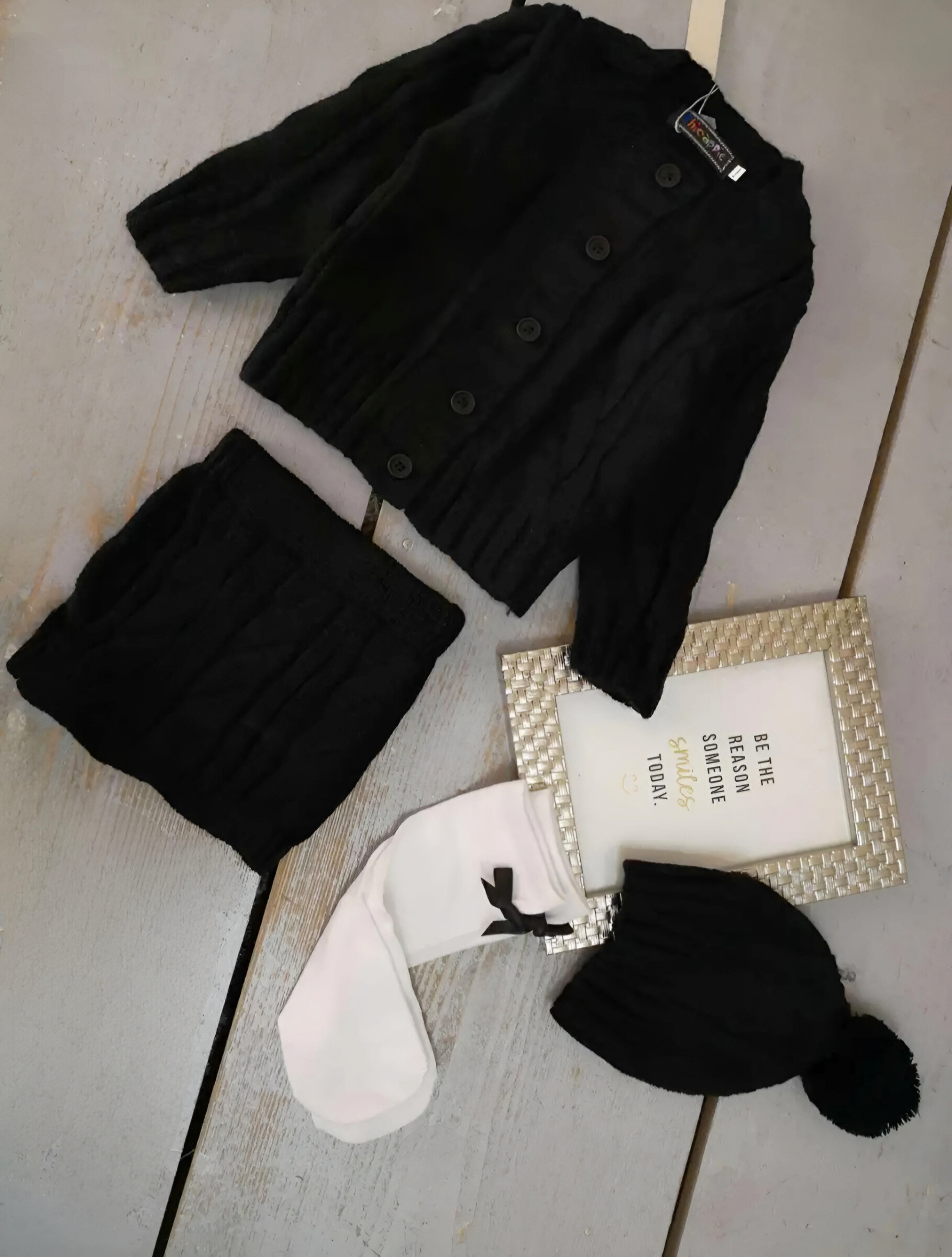 Grossiste Chicaprie - Ensemble Gilet Manches Longues Et Jupe Uni Torsadée Bébé Fille