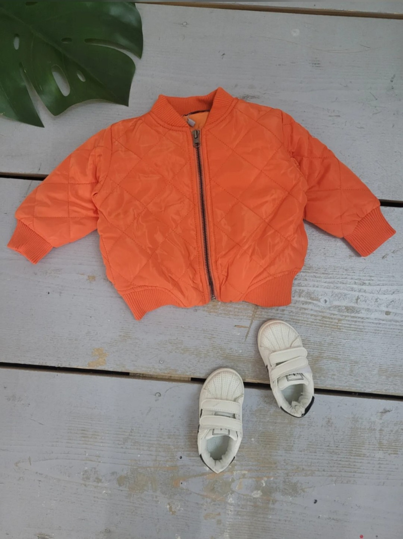 Großhändler Chicaprie - Gepolsterte Bomberjacke mit langen Ärmeln im urbanen Streetwear-Stil für Babys