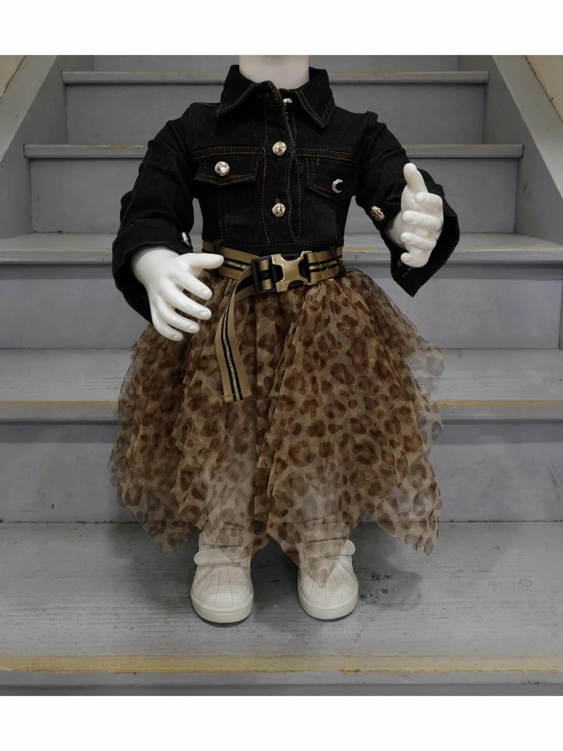Grossiste Chicaprie - Robe Jeans Et Boutons Avec Ceinture Et Bas Voile Evasée Moderne Bébé Fille