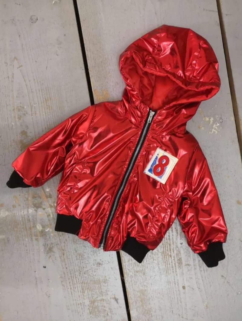 Großhändler Chicaprie - Glänzende Bomberjacke mit Kapuze und Stickerei für Baby Mädchen