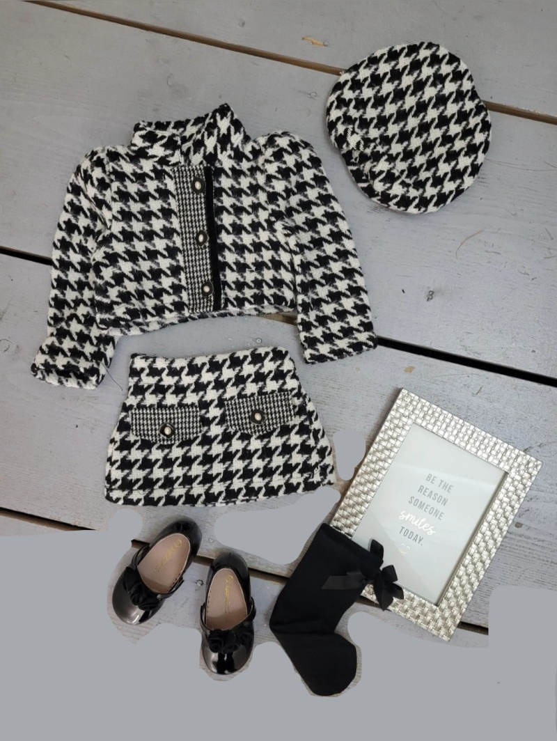 Großhändler Chicaprie - Baby Mädchen Set mit Perlenknopf-Weste und kurzem Hahnentrittmuster-Rock