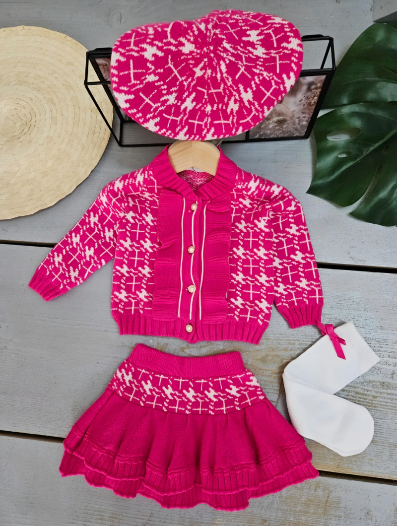 Wholesaler Chicaprie - Baby Girl's Vest and Short Houndstooth Skirt Set, Socks and Beret