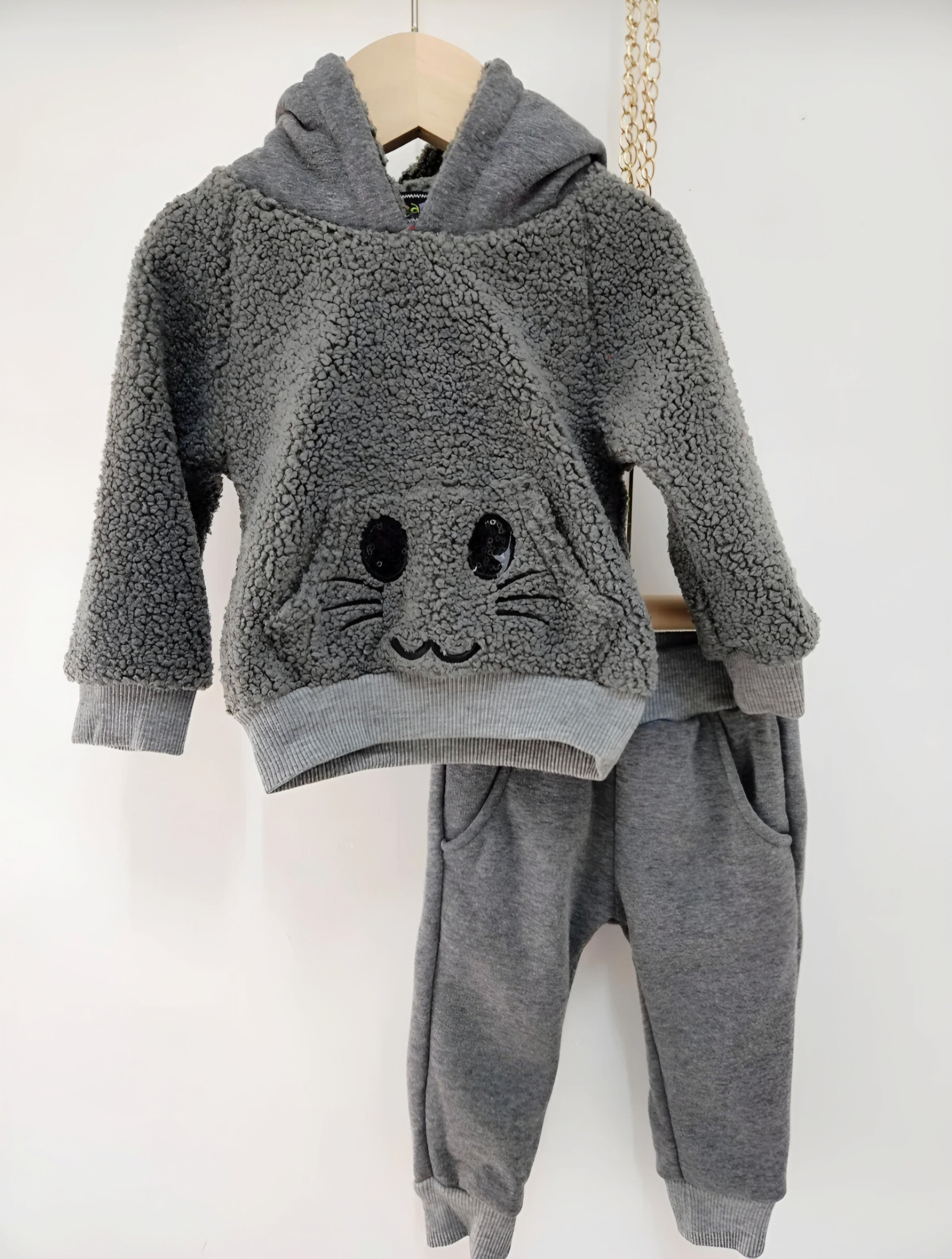 Mayorista Chicaprie - Conjunto para bebé niña compuesto por sudadera con capucha forrada de pelo sintético con un gato bordado y pantalones deportivos lisos a juego