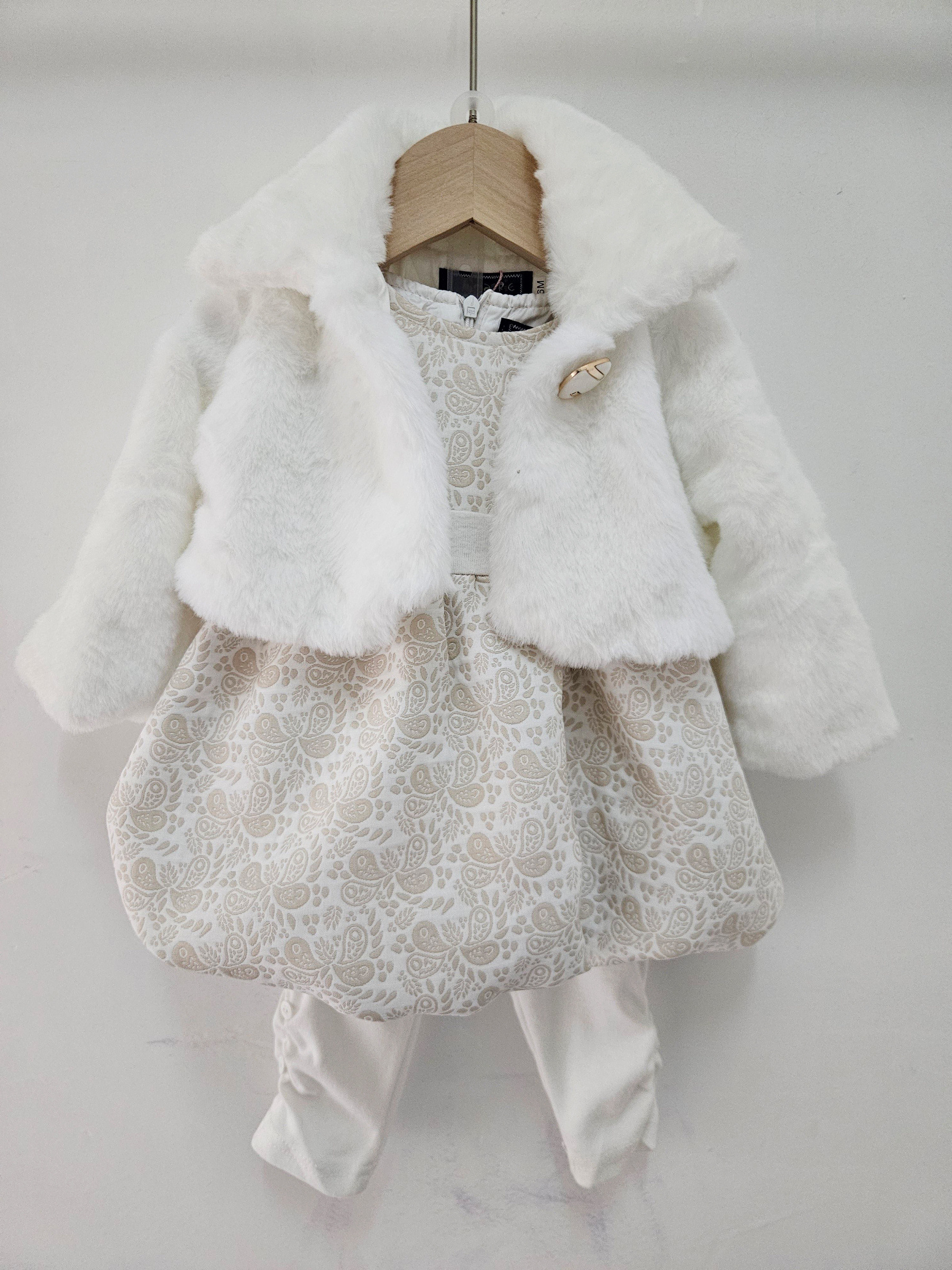 Grossista Chicaprie - Completo abito senza maniche a fiori con leggings tinta unita per neonata