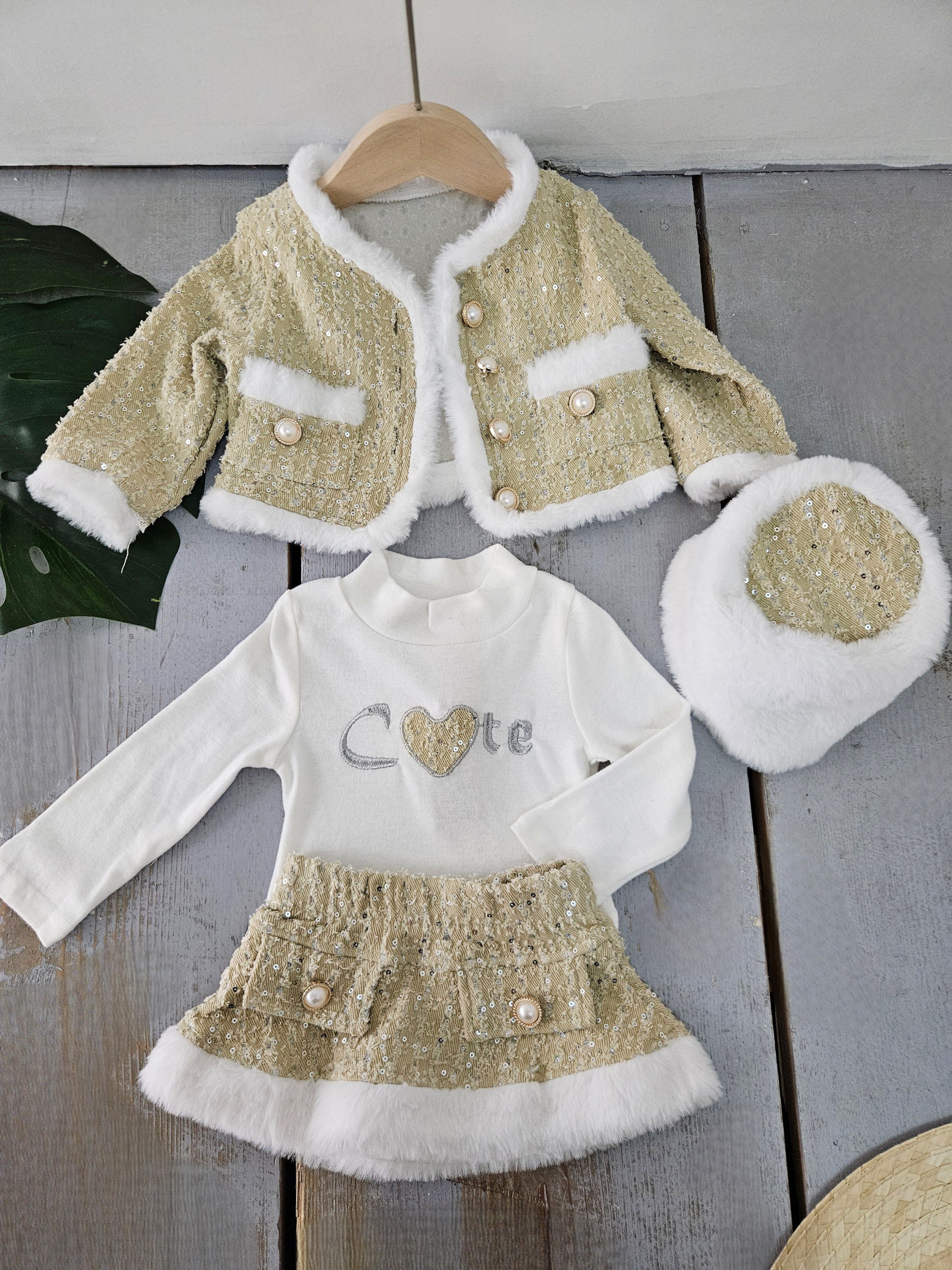Großhändler Chicaprie - Chic Tweed Weste und Kurzer Rock Set mit Kunstfell und Perlenknöpfen für Baby Mädchen