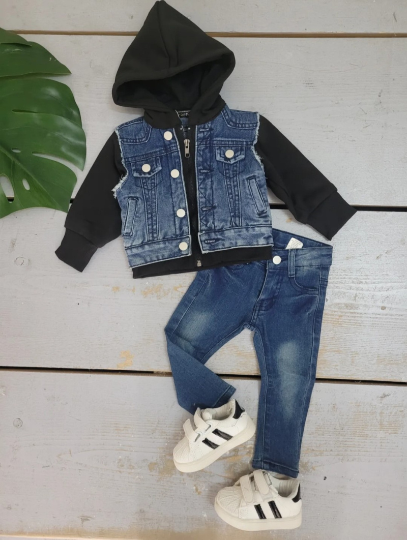 Wholesaler Chicaprie - Baby Boy's Bi-material Hooded Sweatshirt And Jeans Set