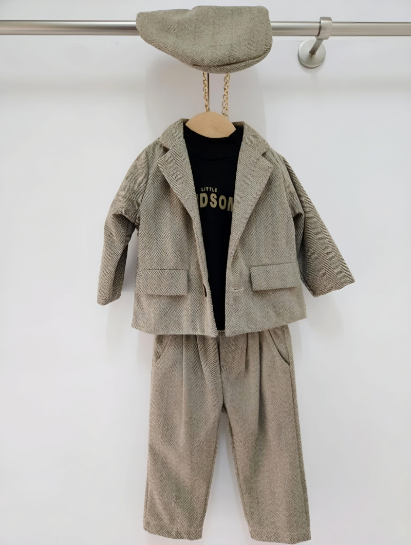 Grossista Chicaprie - Semplice set di giacca e pantaloni per bambini con maglietta e basco
