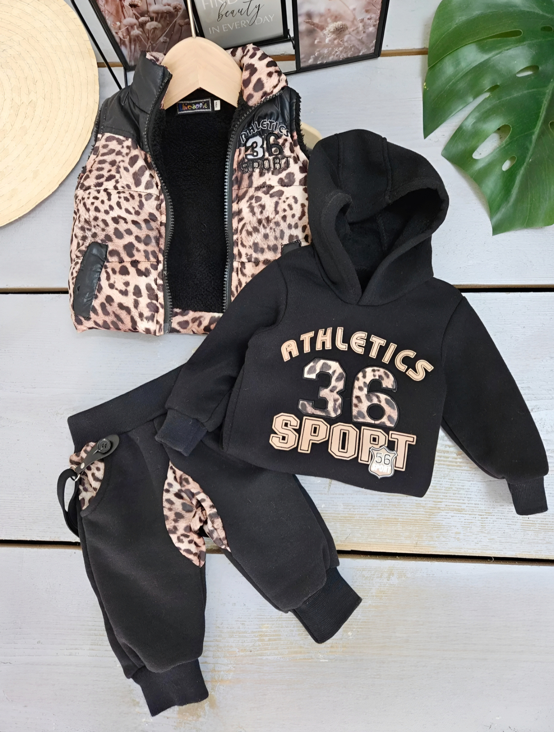 Grossiste Chicaprie - Ensemble Gilet Rembourré Léopard Sweat Et Jogging Sport Bretelles Bébé Garçon