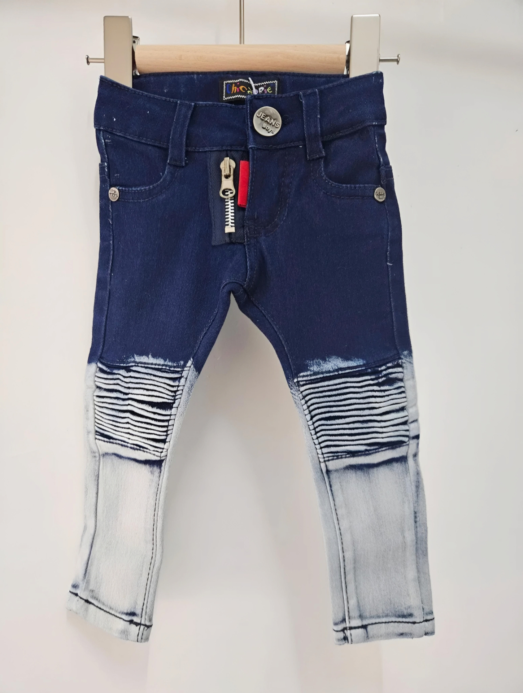 Grossiste Chicaprie - Jean Bouton Et Zip Urbain Avec Pliures Et Dégradé Garçon