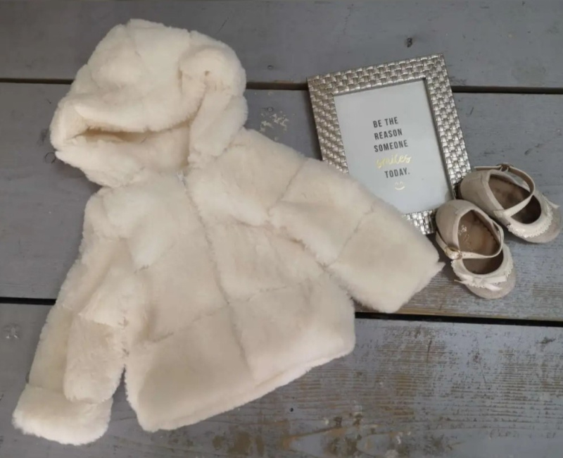Mayorista Chicaprie - Abrigo suave de piel sintética con capucha de color liso para bebé niña