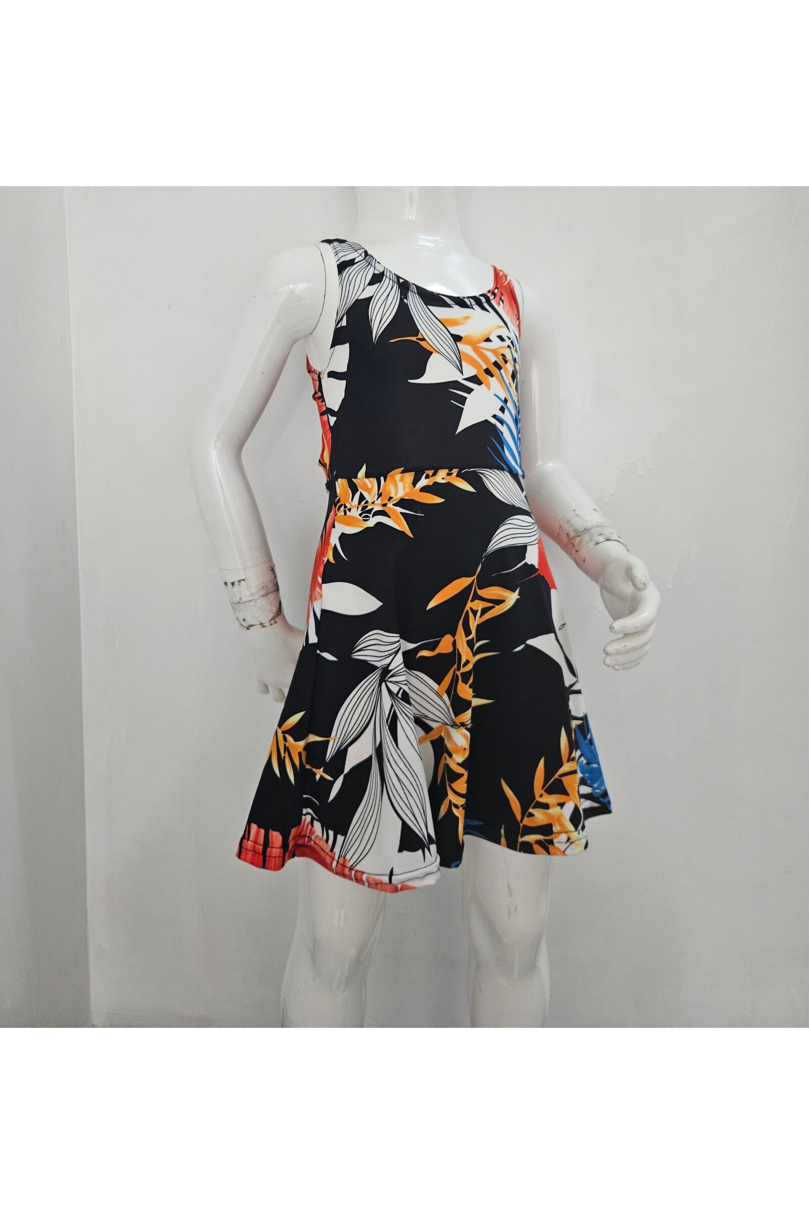 Grossiste Chicaprie - Robe Fleurie Sans Manche Fille