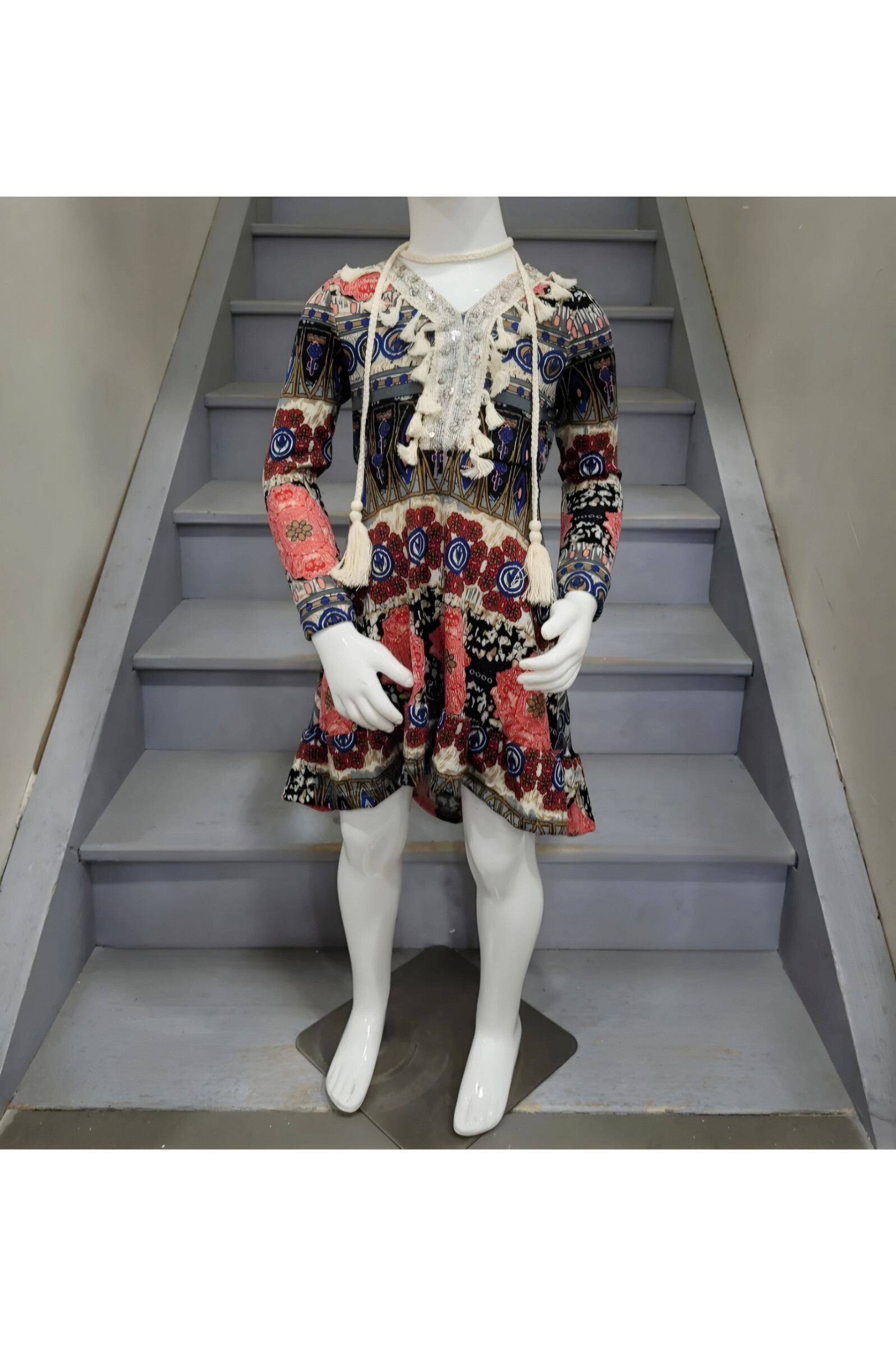 Mayorista Chicaprie - Vestido de niña con mangas largas, estampado de flecos y bordados, con cinturón de cuerda