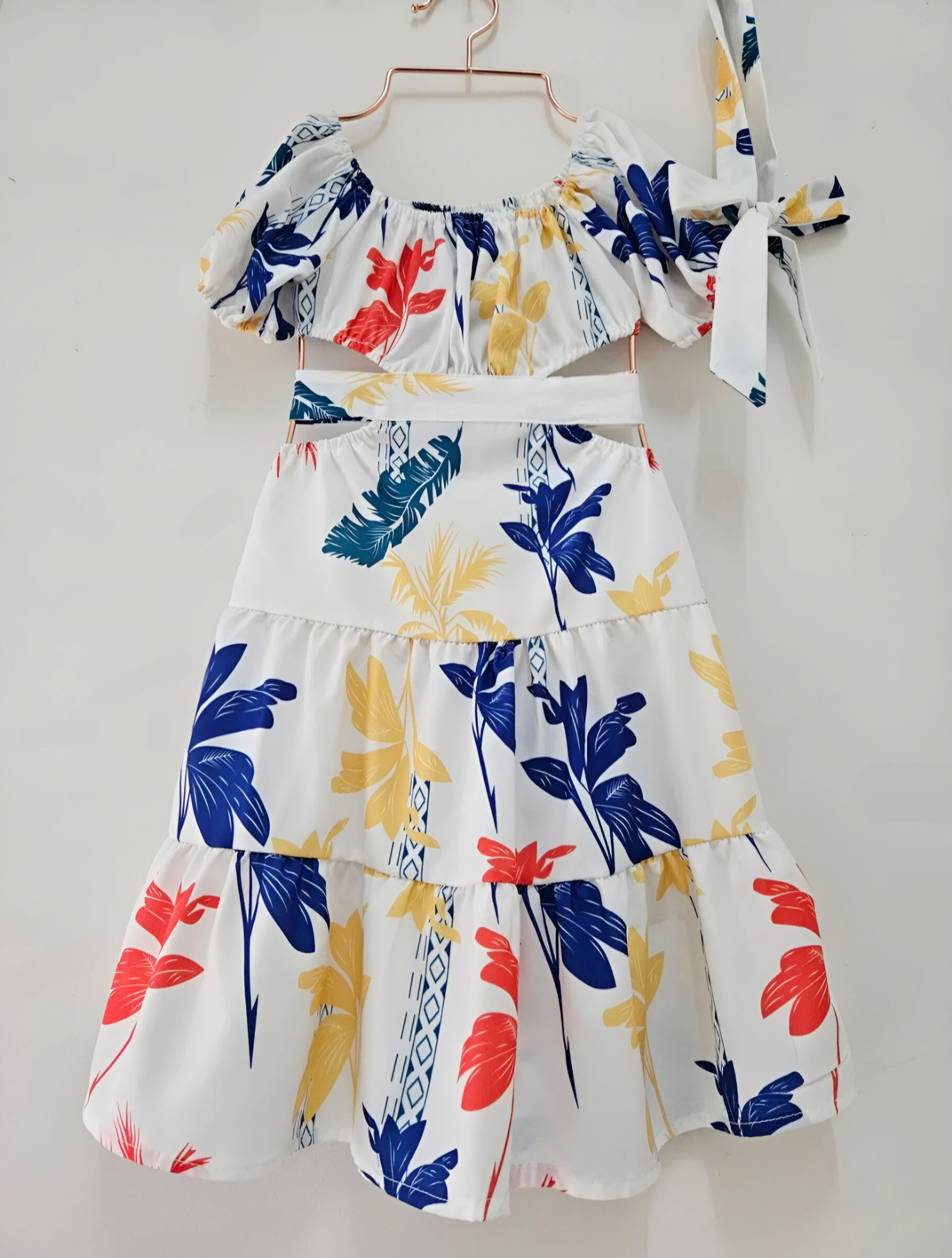 Mayorista Chicaprie - Vestido De Niña Con Mangas Abullonadas, Con Estampado De Hojas Coloridas Y Una Abertura En La Cadera