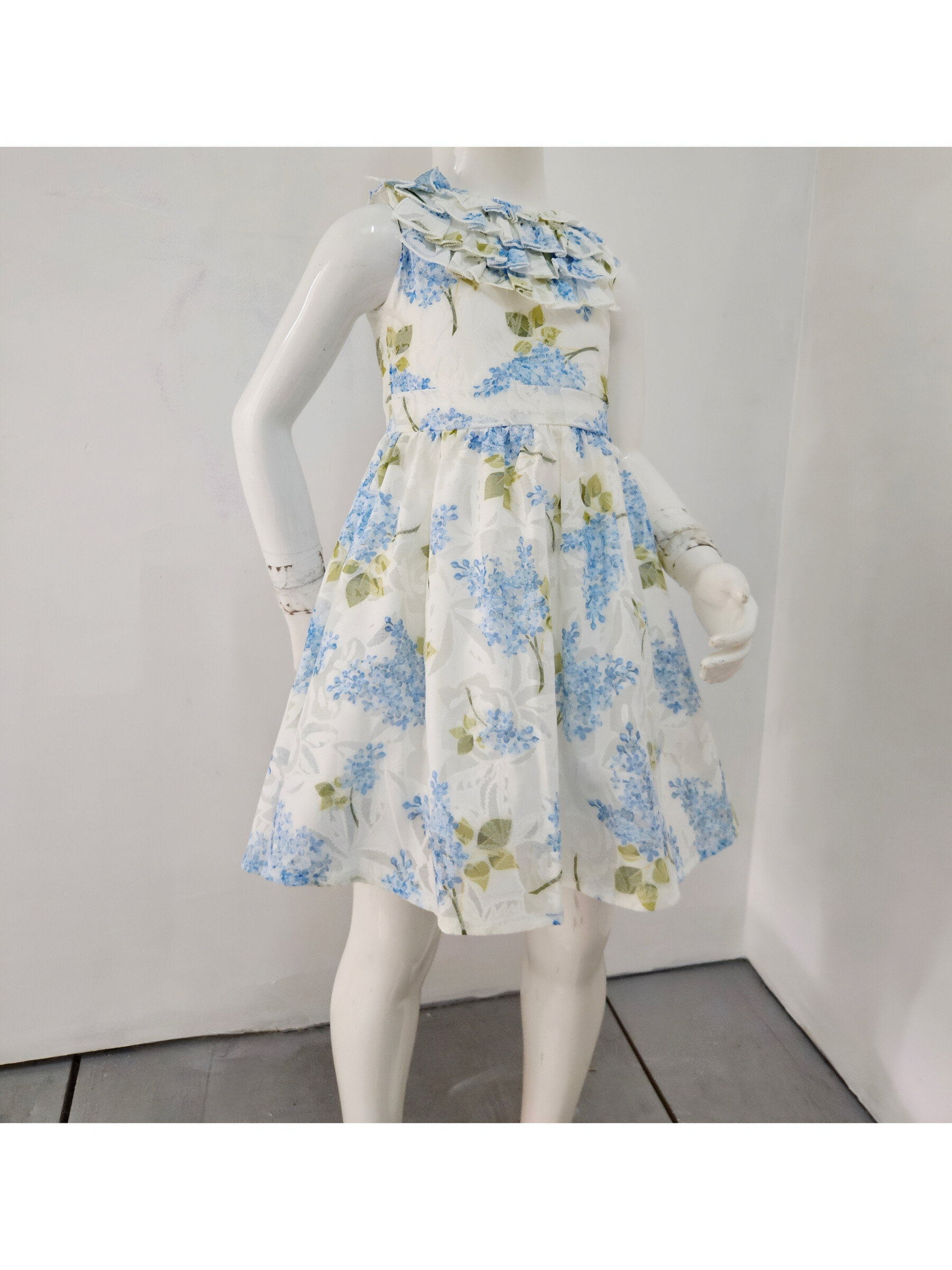 Wholesaler Chicaprie - Girl's flowy sleeveless floral print dress with ruffles