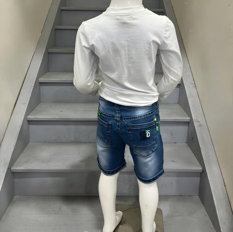 Pantaloncini di jeans con bottoni colorati e orlo sfilacciato per ragazza - Blu Scuro - 5 - formato grande