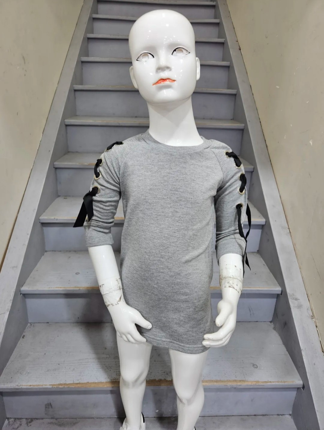 Großhändler Chicaprie - Langes, einfarbiges Oberteil mit Knoten und asymmetrischer Collage auf dem Rücken für Mädchen