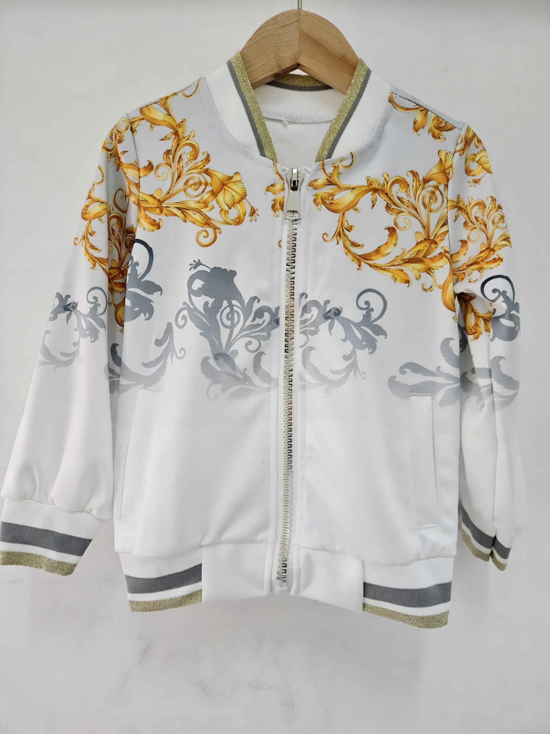 Großhändler Chicaprie - Gold- und Silberjacke gedruckt und silberne Langarm Sport Junge