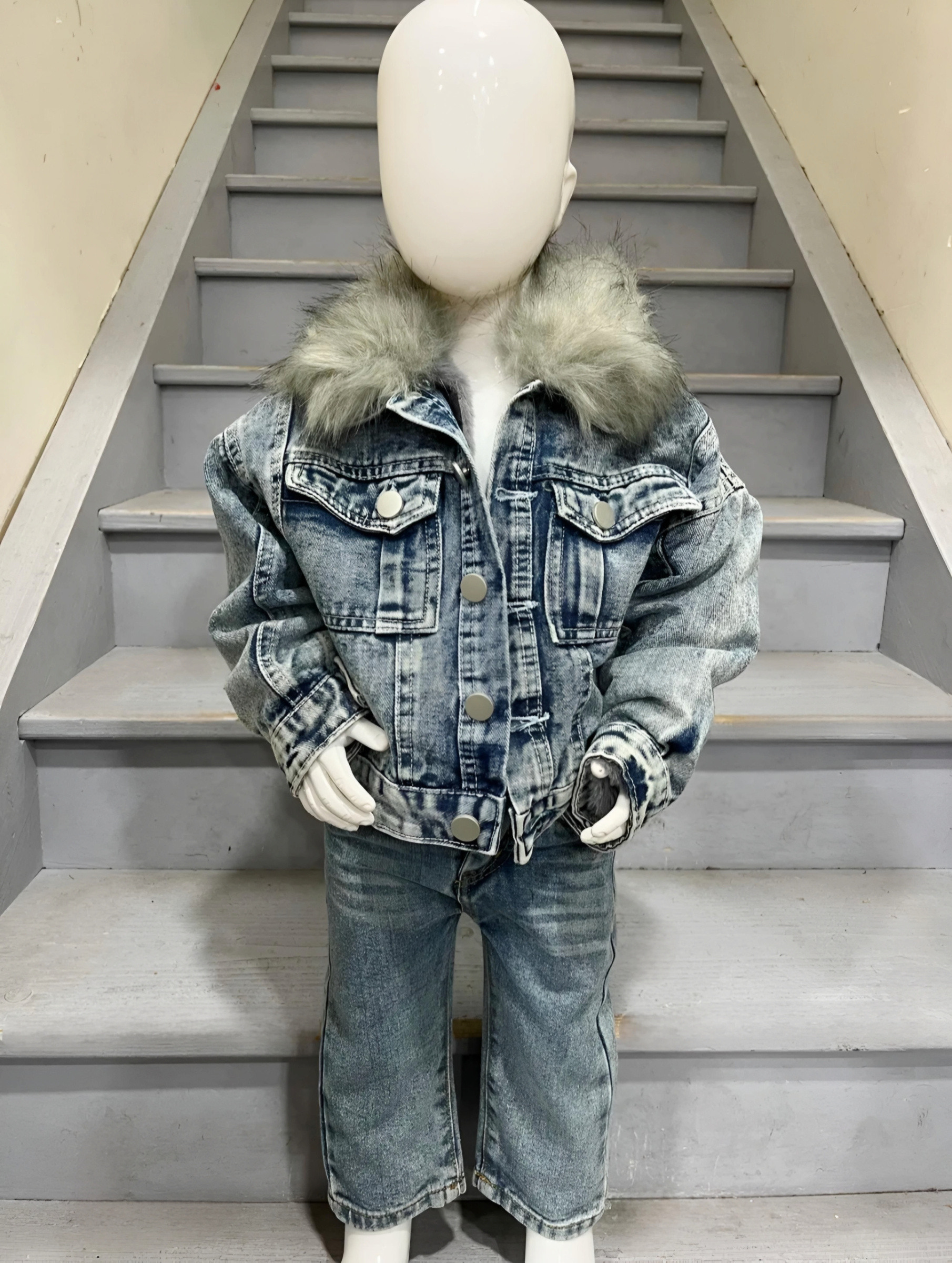 Mayorista Chicaprie - Chaqueta Vaquera con Piel Sintética y Forro Acolchado Estilo Urbano para Niñas