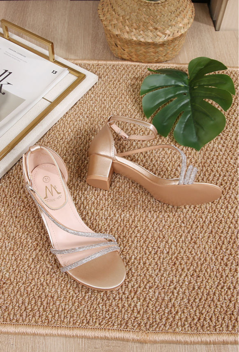 Mayorista Cink Me - Sandalias con tiras de strass, hebilla ajustable en el tobillo y tacón pequeño