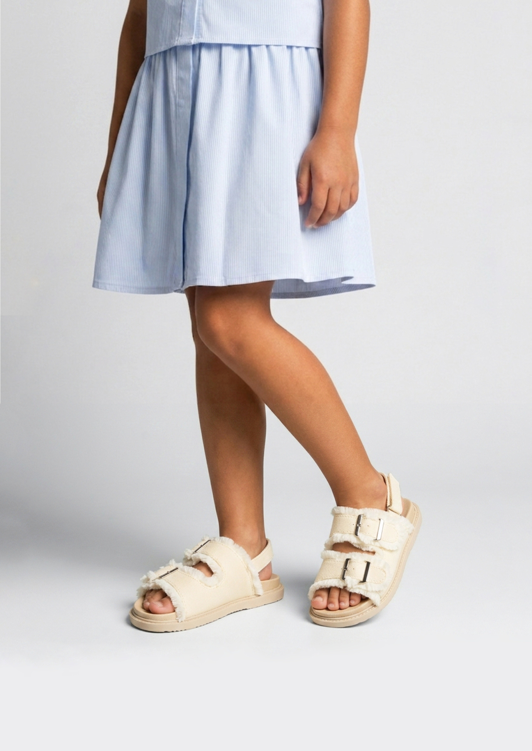 Großhändler Doremi - Baby-Sommersandalen aus Denim mit Klettverschluss