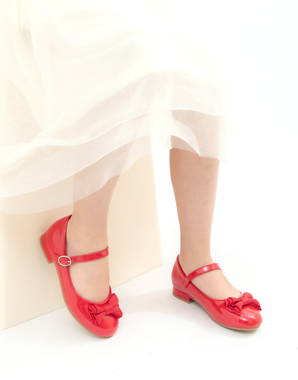 Grossiste Doremi - Ballerines Mary Jane filles à nœud avec bride