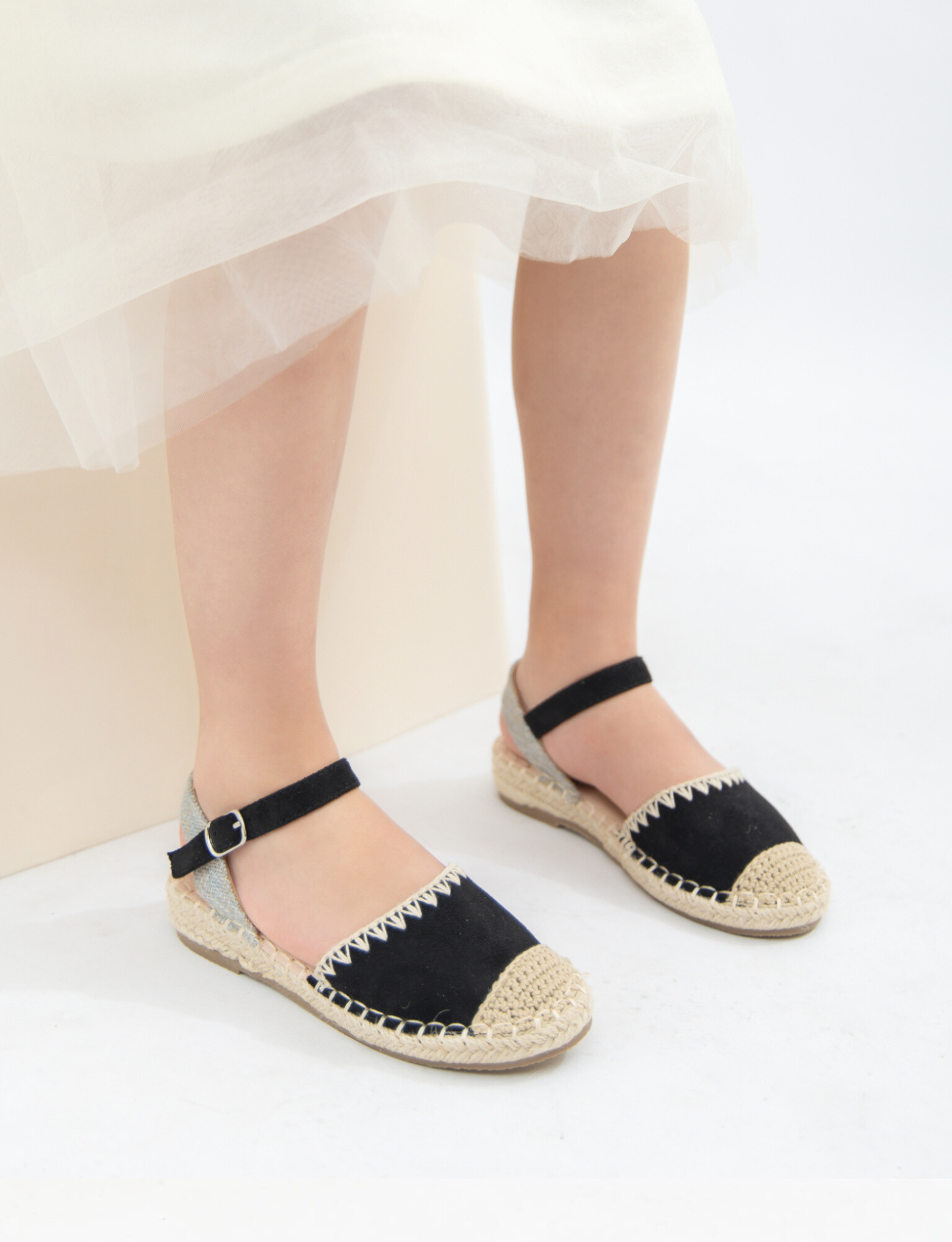 Grossiste Doremi - Espadrilles sandales en corde pour enfants