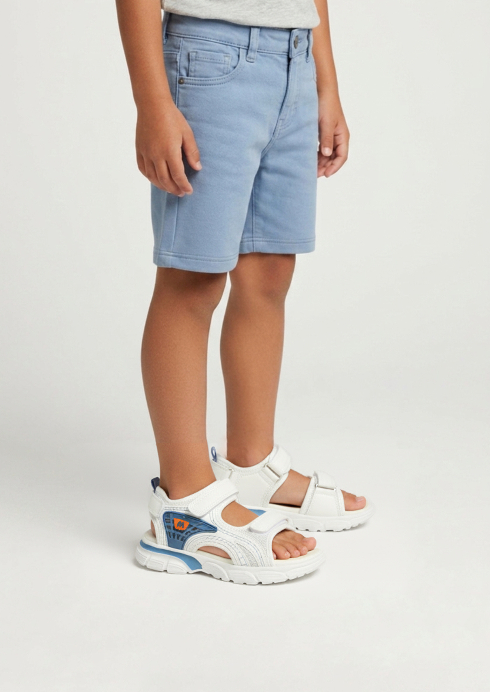 Wholesaler Doremi - Kids' summer sporty sandals with velcro