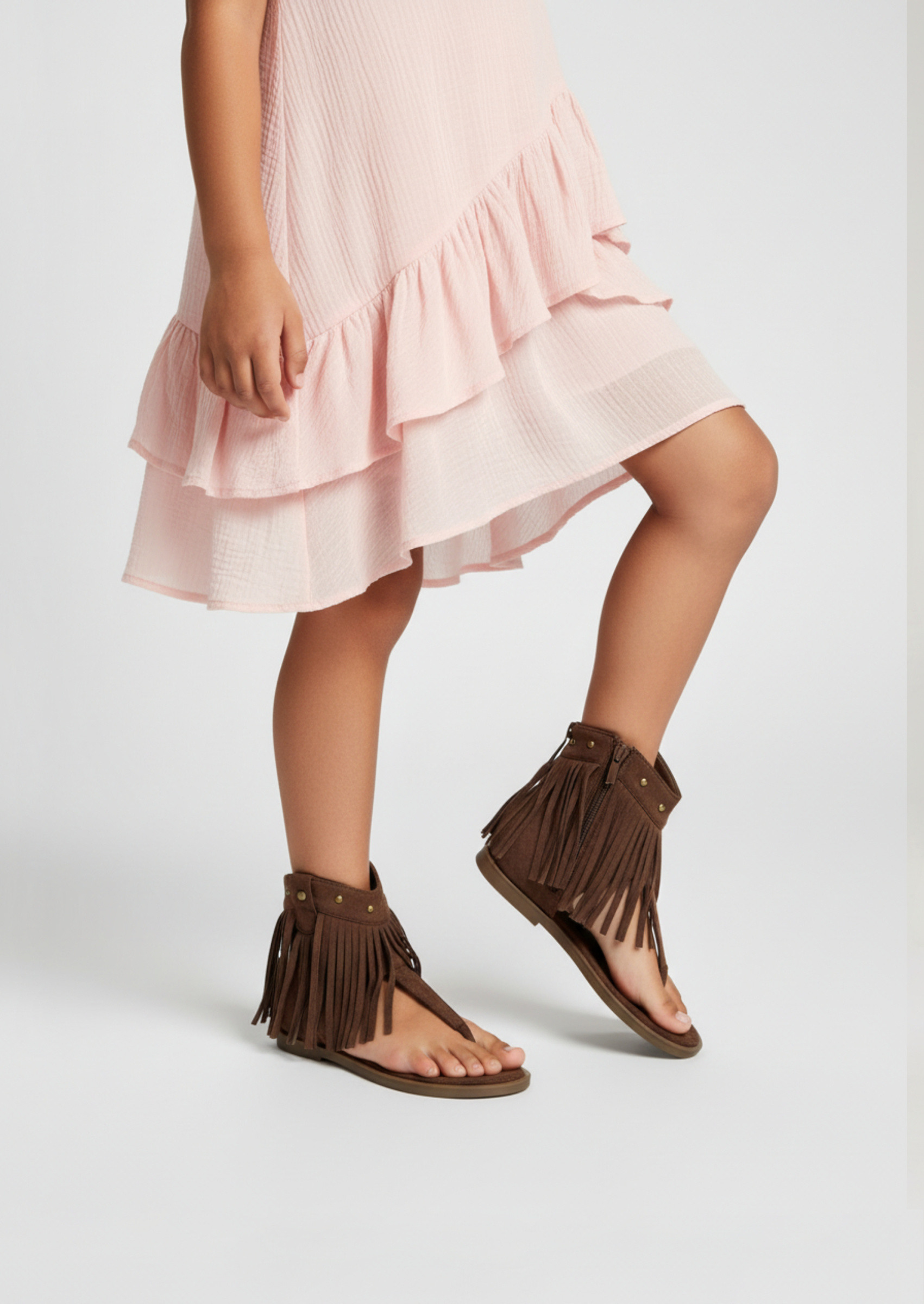 Grossiste Doremi - Sandales enfants style Bohème à franges