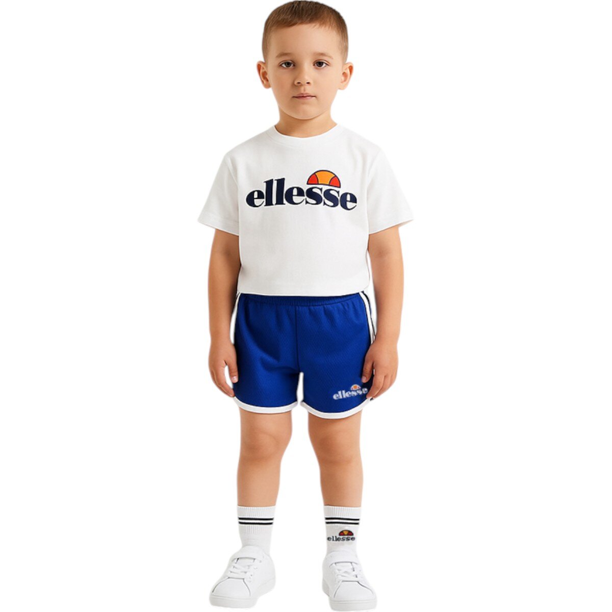 Grossista Ellesse - Set 3 pezzi: T-shirt, pantaloncini e calzini Ellesse per età da 2 a 7 anni