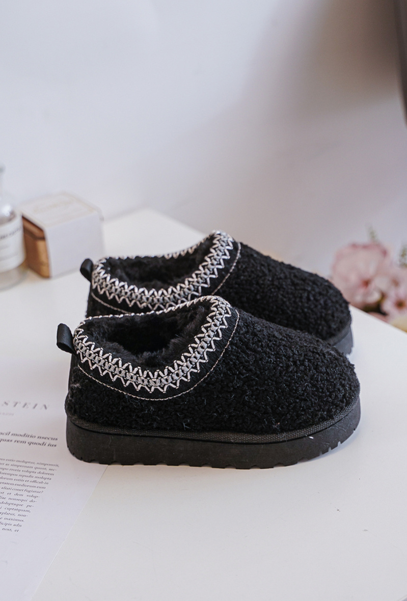 Wholesaler EMAGINE (Rock and Joy) - EMBROIDERED GIRLS’ SLIPPERS