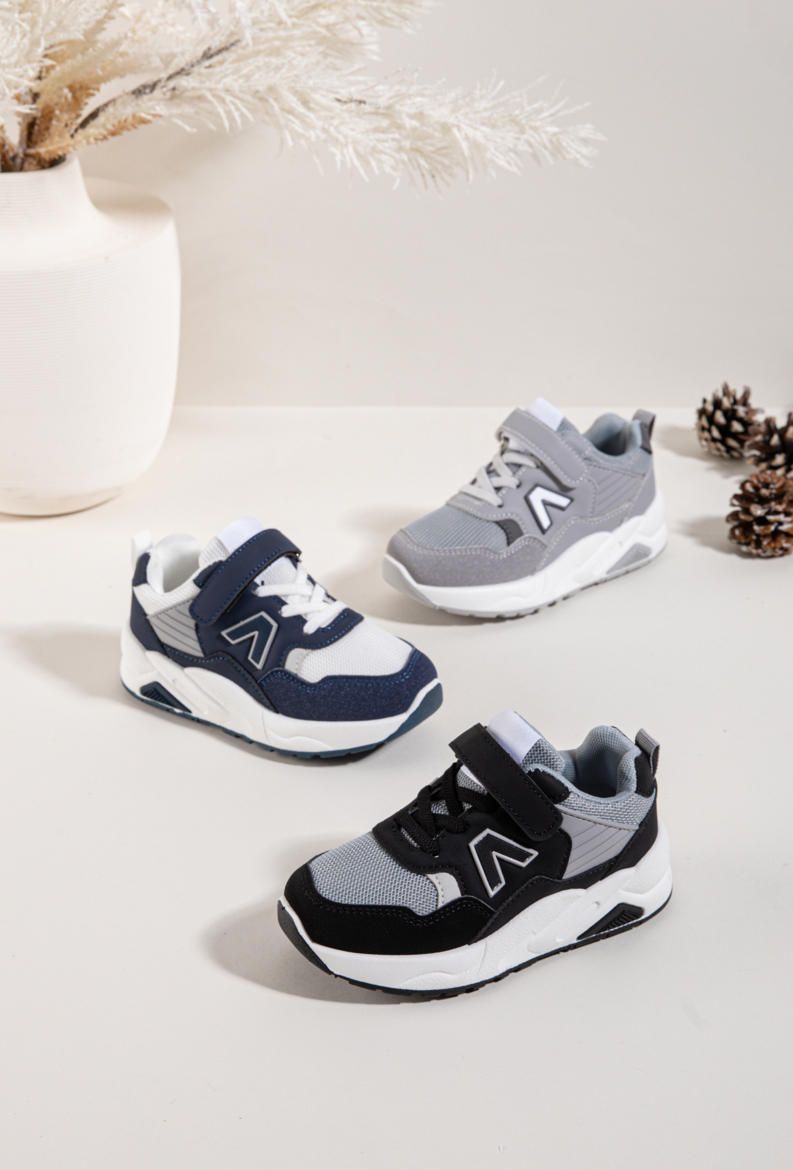 Mayorista EMAGINE (Rock and Joy) - ZAPATILLAS CON VELCRO PARA NIÑO