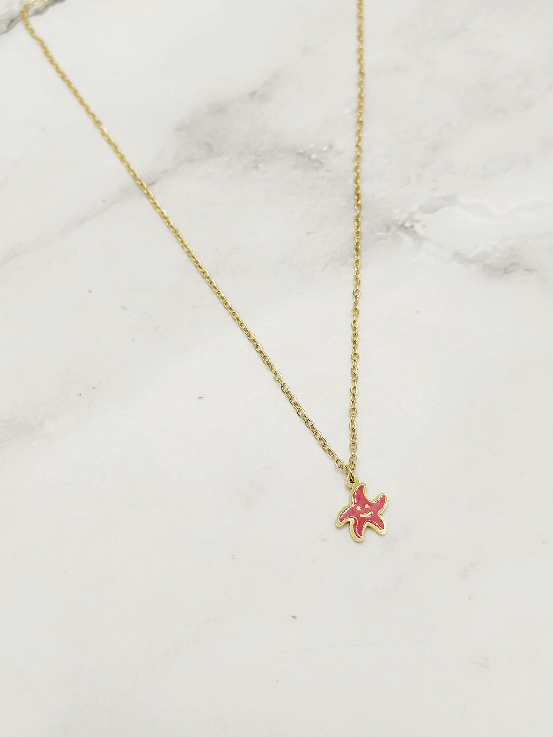 Wholesaler Emily - Children's gold-plated stainless steel necklace with enamel starfish